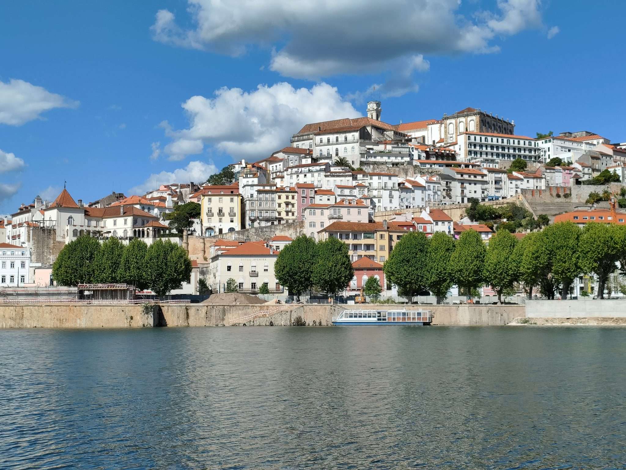 COSA VEDERE A COIMBRA, ANTICA CAPITALE DEL PORTOGALLO | Itinerario di un giorno